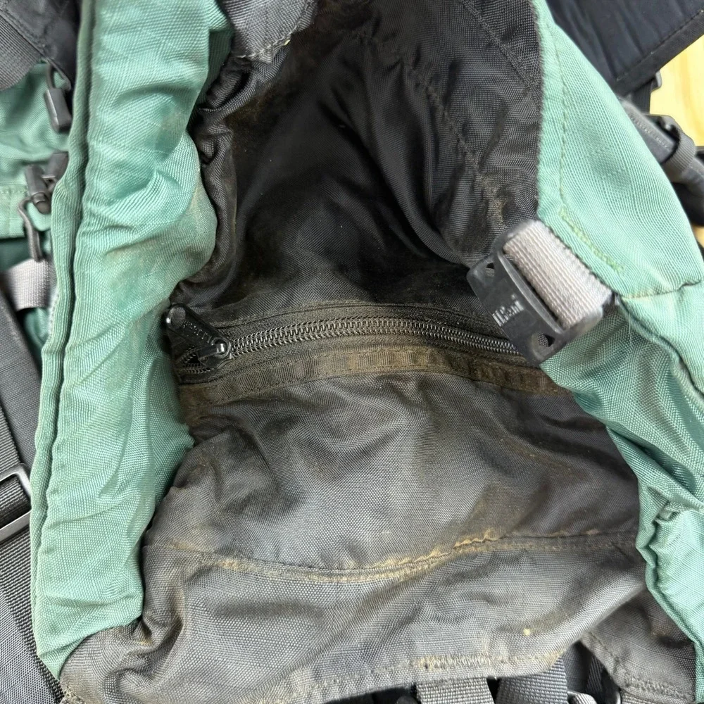LL Bean Hiking Backpack Internal Frame Green Black Ripstop Nylon Rucksack